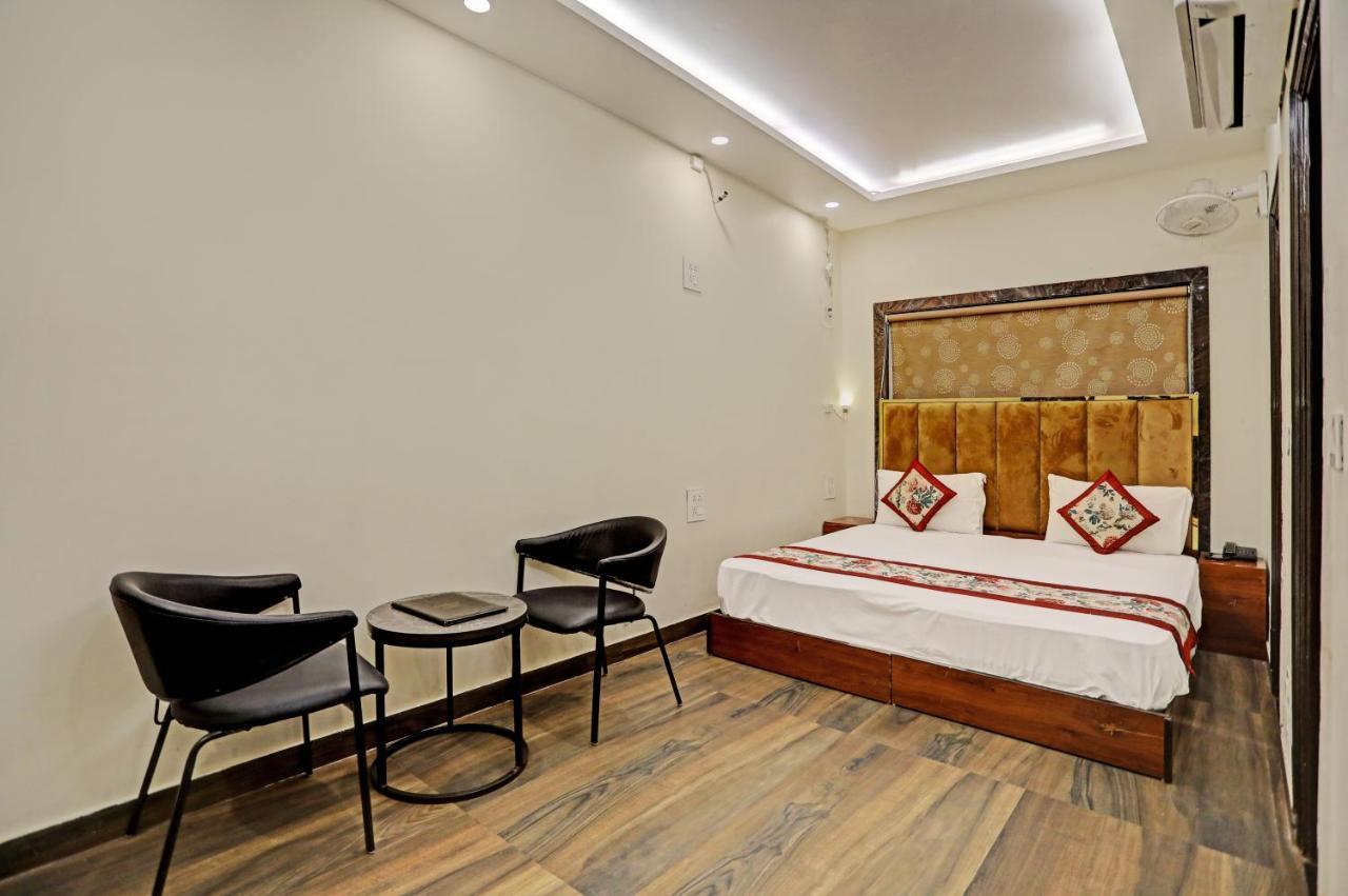 Staybook Hotel Atlanta New Delhi Train Station Ngoại thất bức ảnh