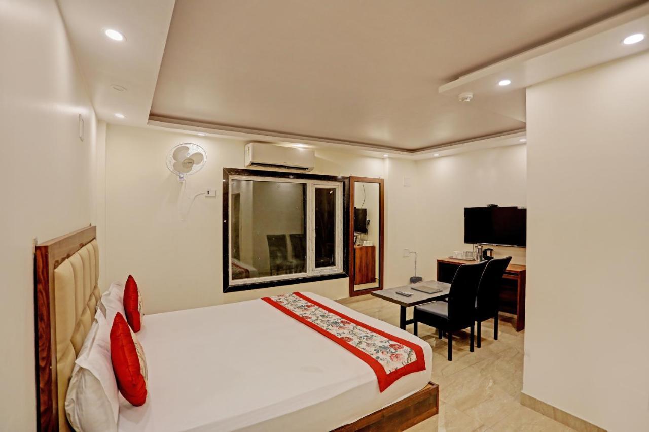 Staybook Hotel Atlanta New Delhi Train Station Ngoại thất bức ảnh