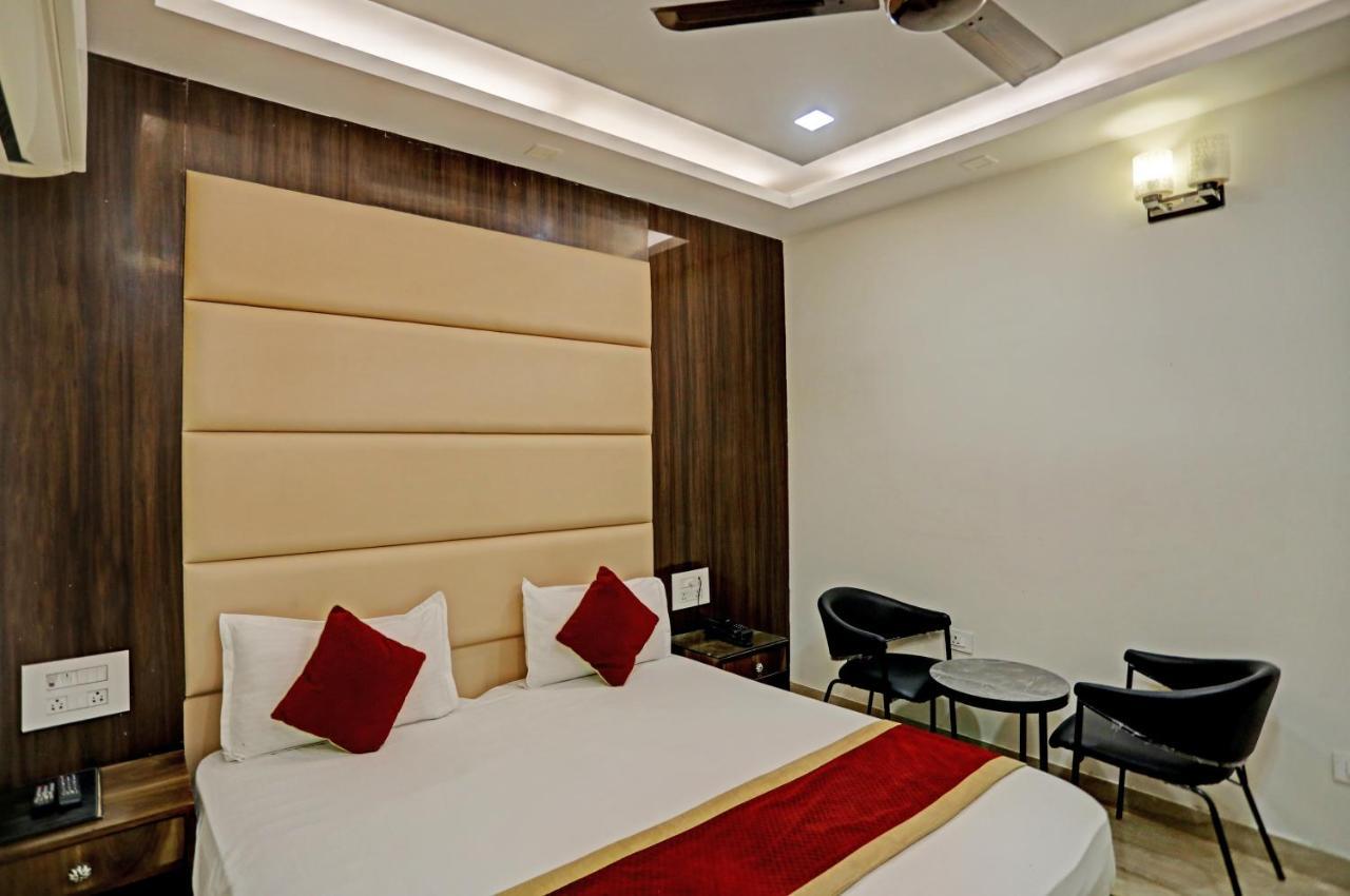 Staybook Hotel Atlanta New Delhi Train Station Ngoại thất bức ảnh