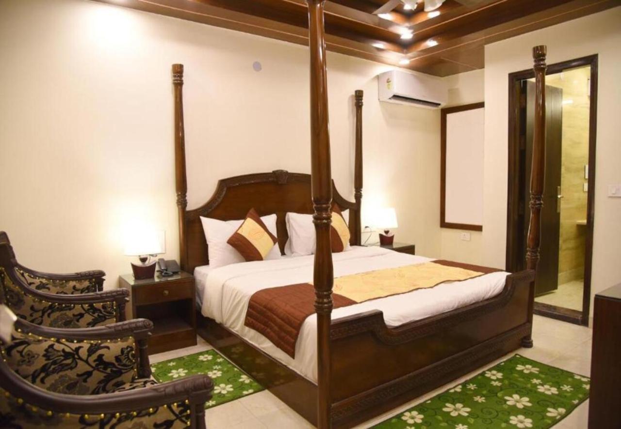 Staybook Hotel Atlanta New Delhi Train Station Ngoại thất bức ảnh