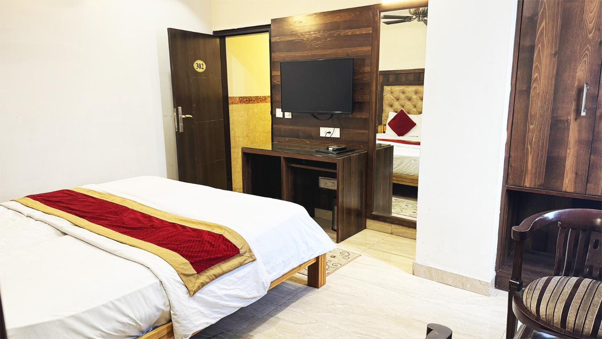 Staybook Hotel Atlanta New Delhi Train Station Ngoại thất bức ảnh