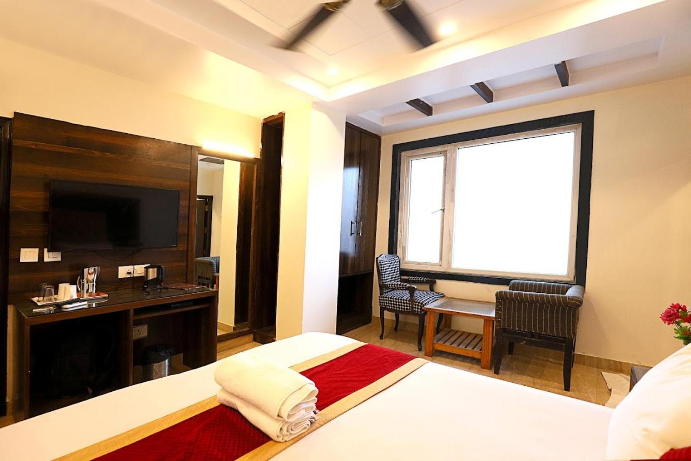 Staybook Hotel Atlanta New Delhi Train Station Ngoại thất bức ảnh