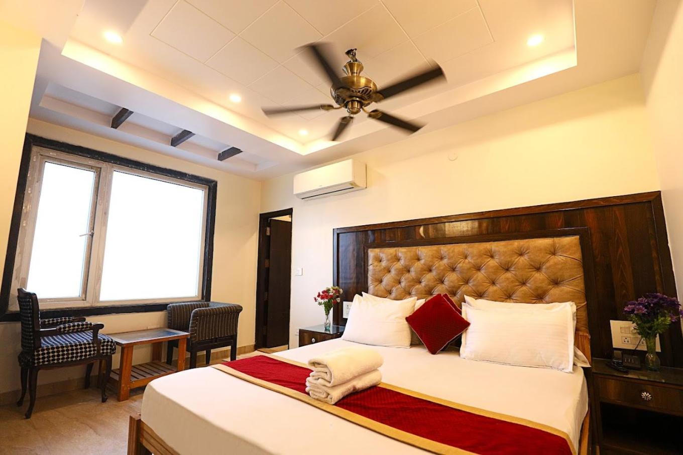 Staybook Hotel Atlanta New Delhi Train Station Ngoại thất bức ảnh